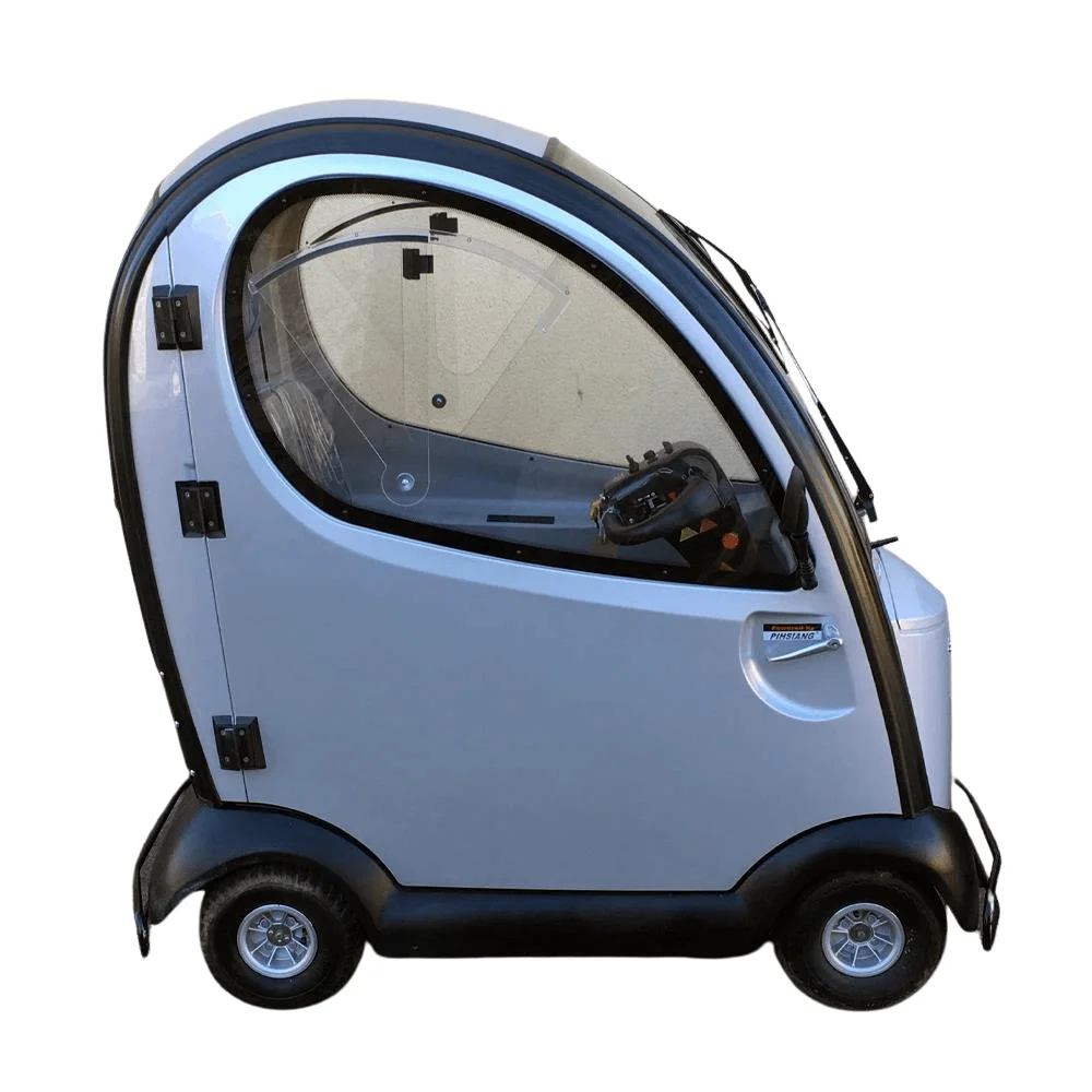 Shoprider kabinli scooter LED far sinyalizasyon sistemi ve 12 inç dolgu lastik detay