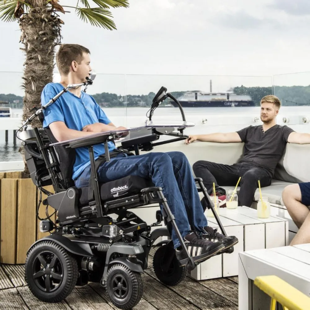 Ottobock Juvo B5 bariatrik powerchair 200 kg sırt yatar ayak elevasyonu seat lift