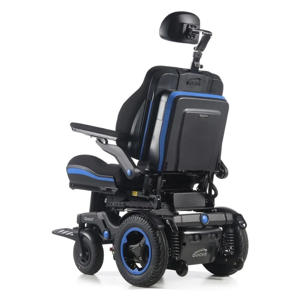 Quickie Q700 R Ergo RWD arkadan çekişli Bluetooth iDrive gyro kontrol 40 km menzil powerchair