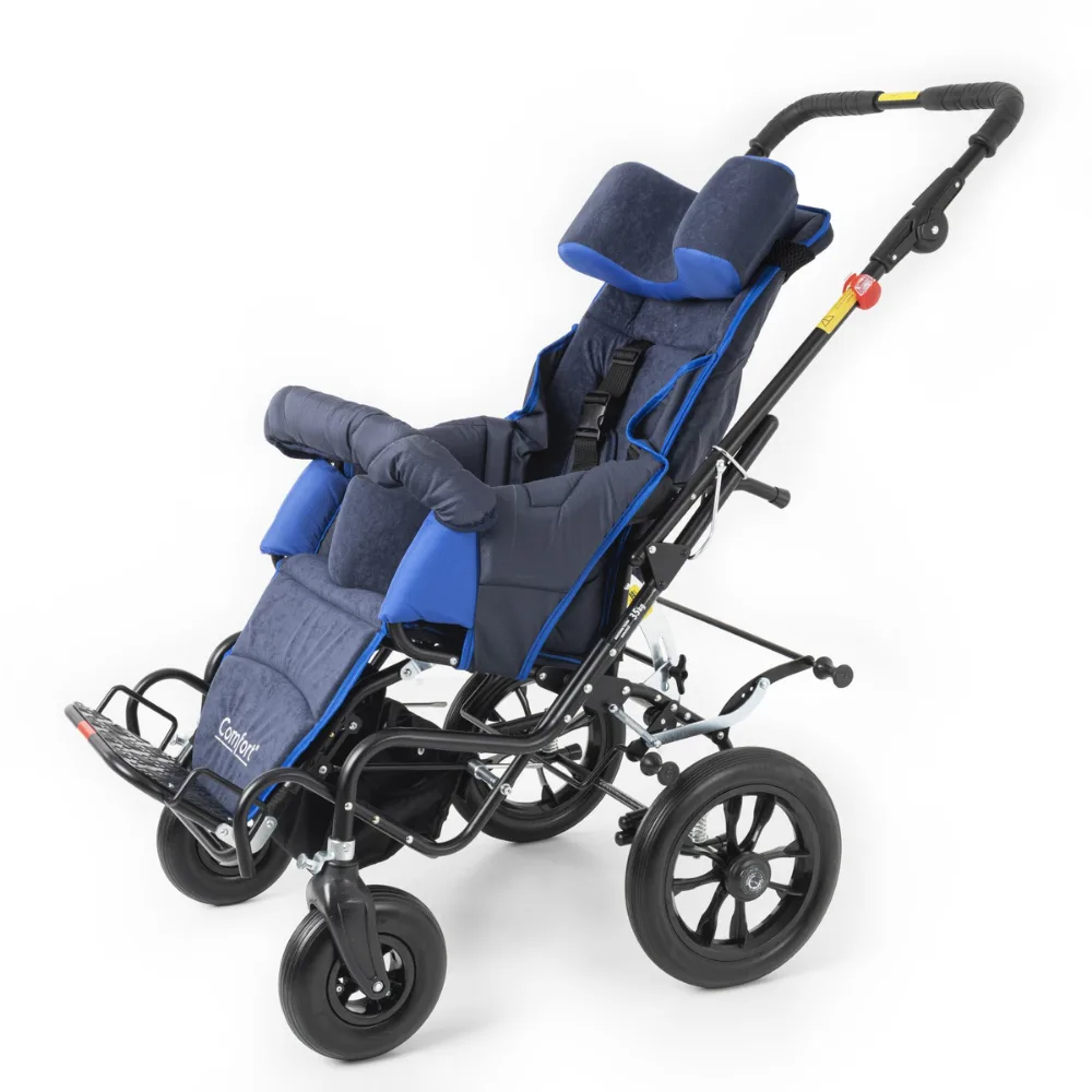 Comfort Size 3 engelli pediatrik araç 35 kg taşıma kapasiteli ön görünüm