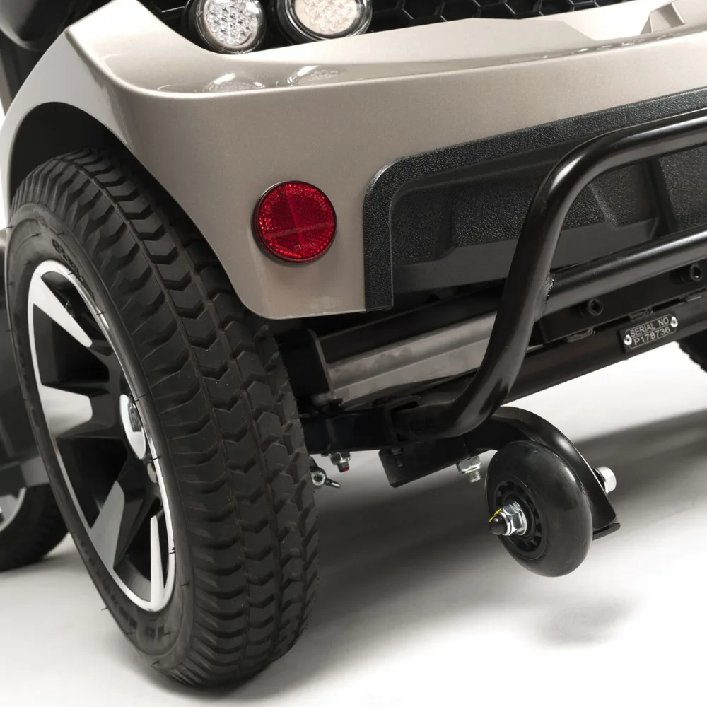 Vermeiren Mercurius 4D engelli yaşlı scooter güçlü motor geniş yürüyüş yolu uzun gezinti 40 km