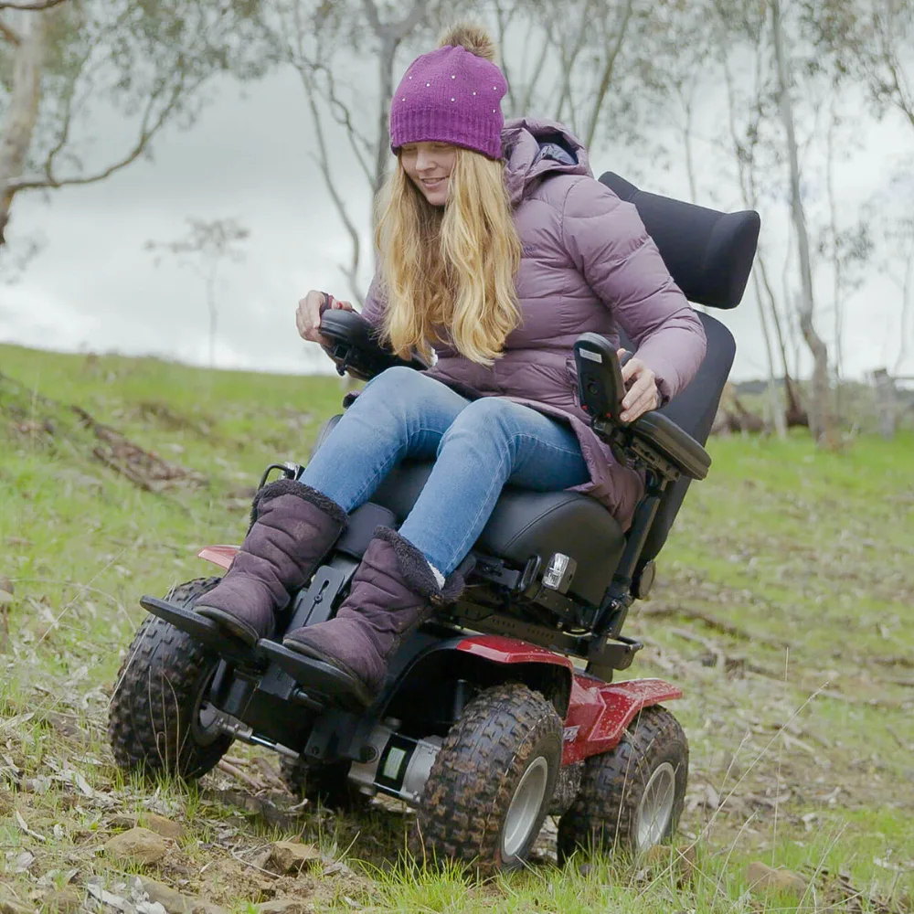 Magic Mobility XT4 4x4 akülü tekerlekli sandalye Magic Mobility Avustralya marka arazi platformu tam donanım