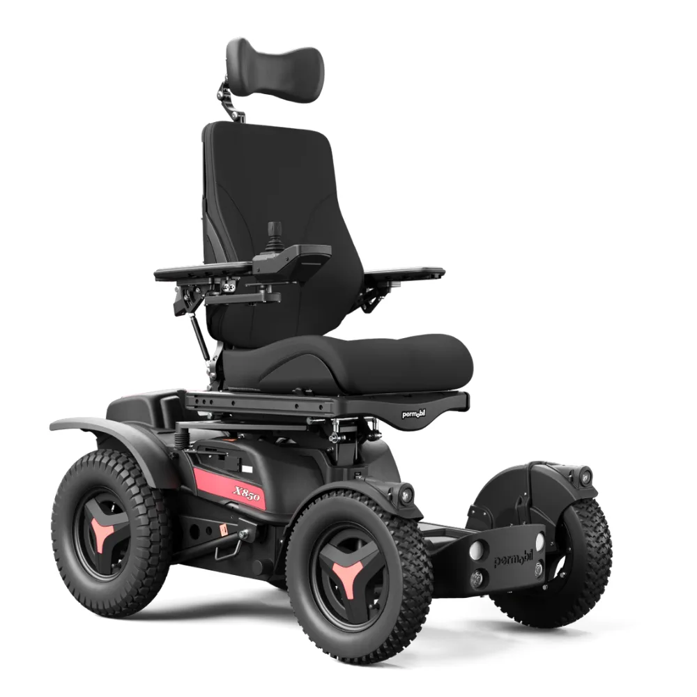 Permobil X850 Corpus premium İsveç arazi akülü tekerlekli sandalye genel görünüm profil
