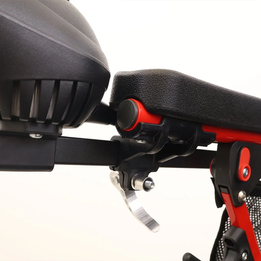 Jetty JT-310 kolçak ve joystick bağlantı mekanizması yakın çekim