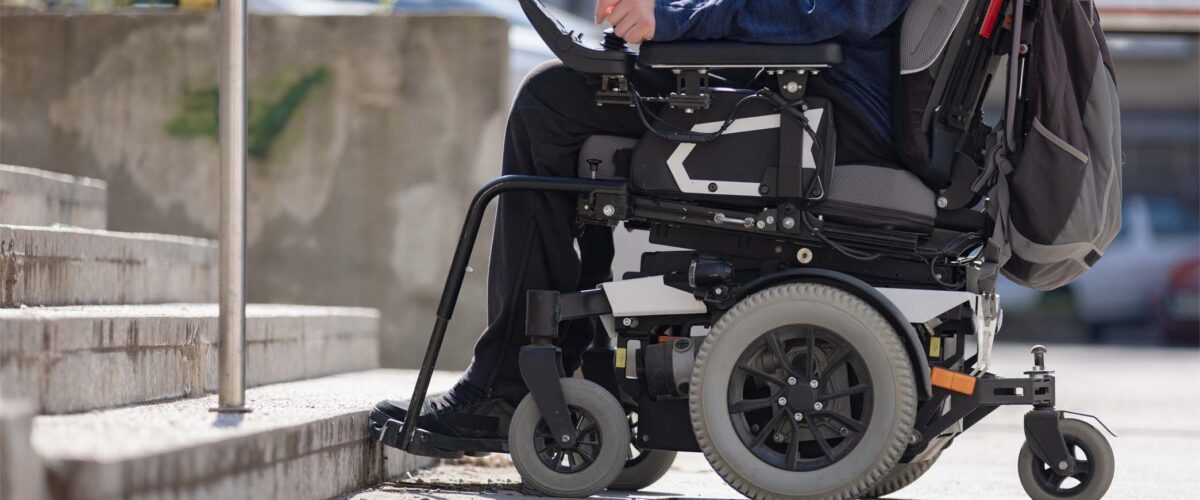 Akülü tekerlekli sandalye avantajları