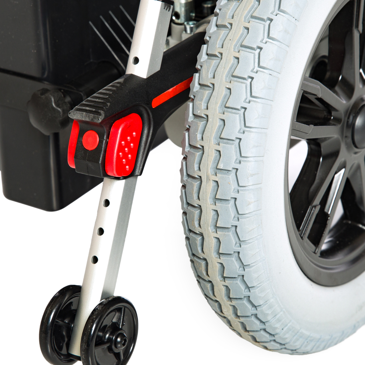 Römer R105 Akülü Tekerlekli Sandalye Görsel 8