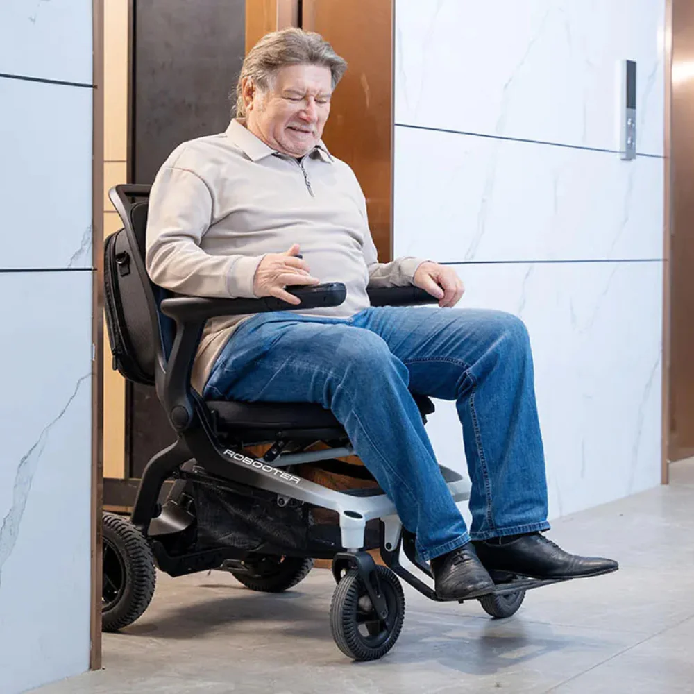 Rooboter Carbon Fiber Hafif 15 Akülü Tekerlekli Sandalye Lityum Pilli (4)